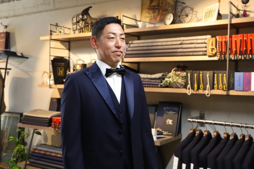 タキシード　福岡