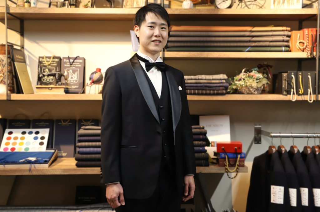 タキシード　福岡