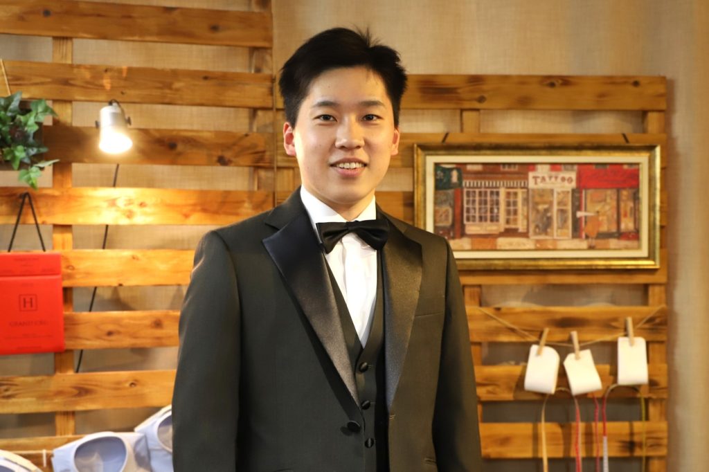 タキシード　福岡