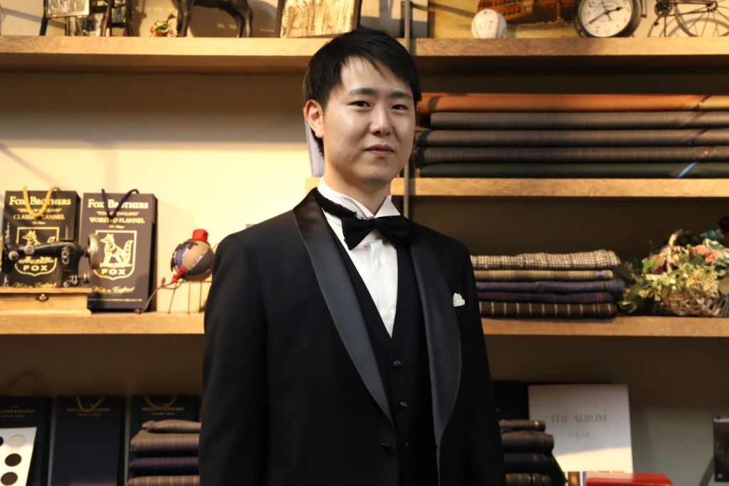 タキシード　福岡